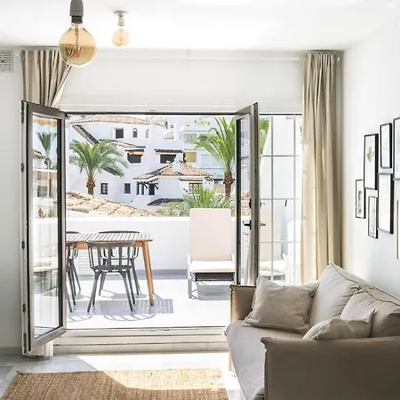 Charming Apartment *